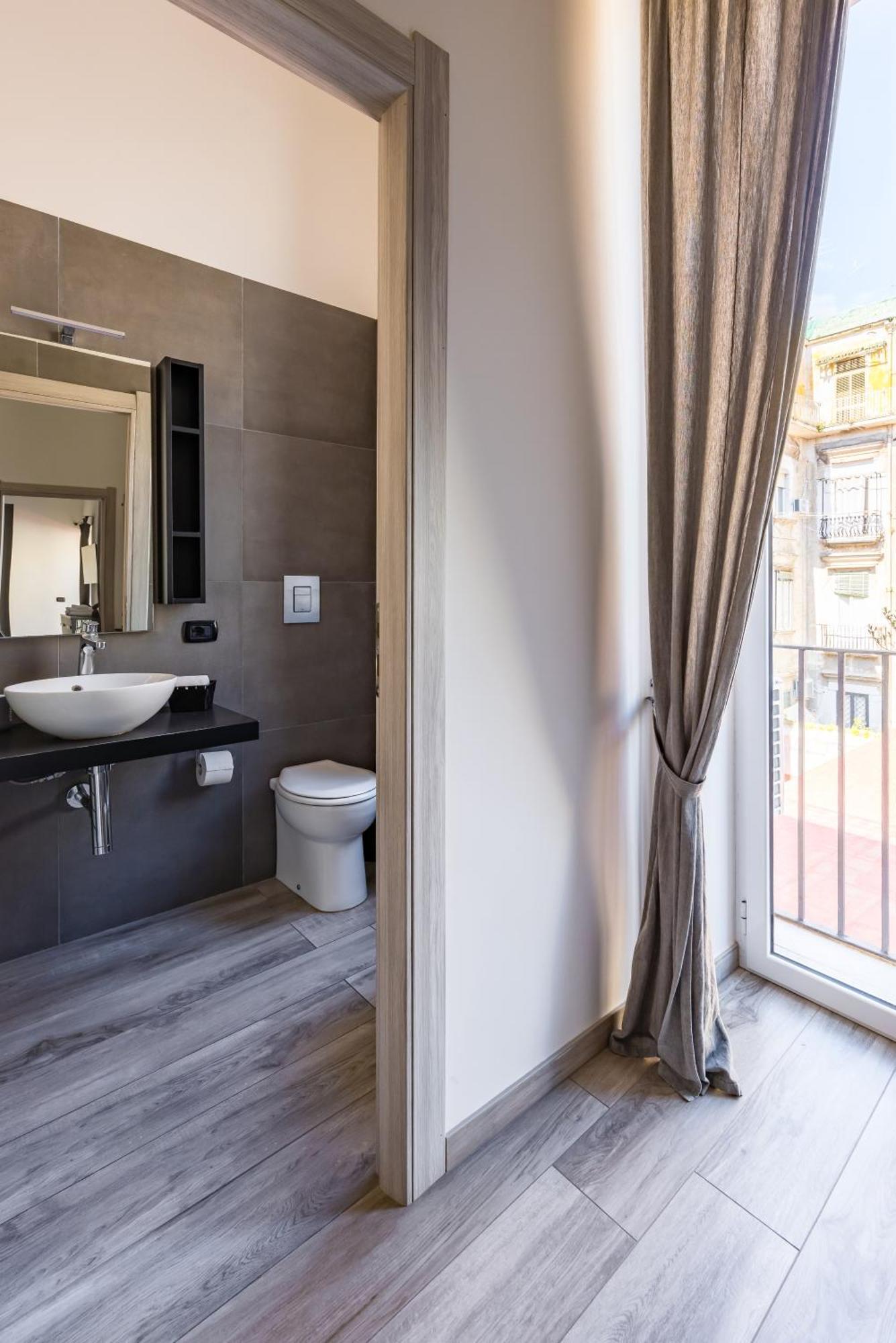 Palazzo Mormando - Modern Apartment Neapel Exterior foto